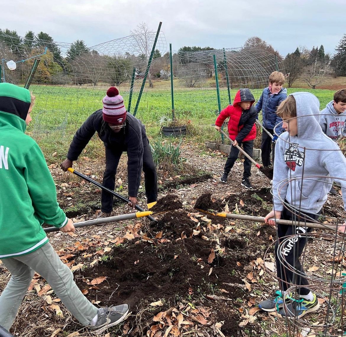 Students Volunteer to Prepare Our Garden for Spring Planting IMG_6074E1AD3191-1